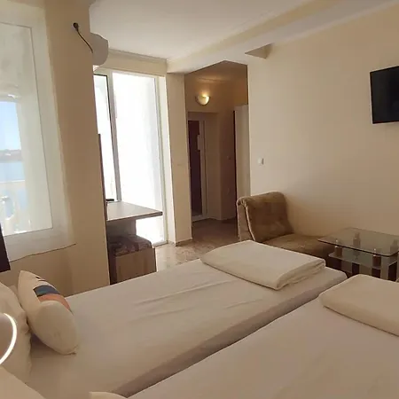 Casa Del Sol فندق سوزوبول